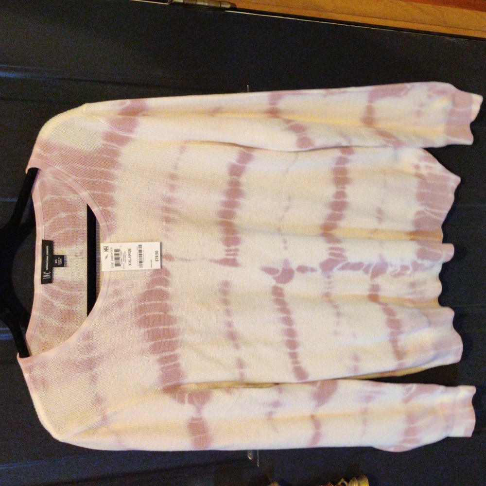 NWT pale mauve tie dye sweater